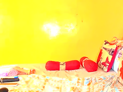 Down to earth girl online show from 10-03-25, 01:34