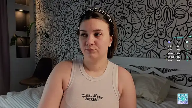 ZaraCrumpton online show from 02-16-25, 11:05