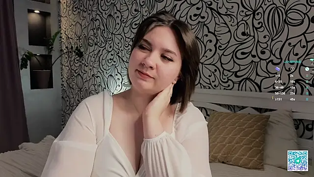 ZaraCrumpton online show from 02-04-25, 11:16