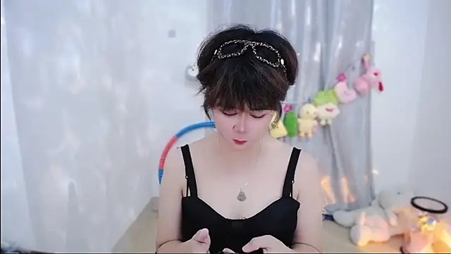 Fan ting online show from 10-22-25, 02:44