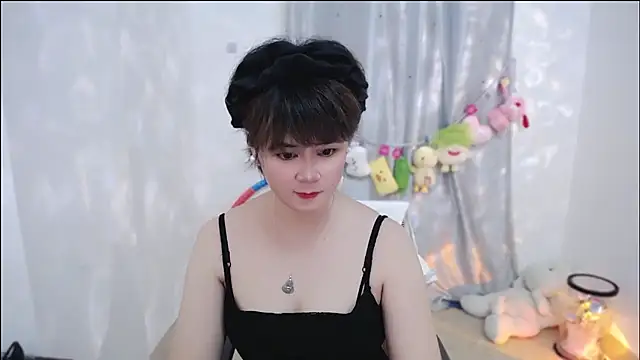 Fan ting online show from 10-12-25, 03:35