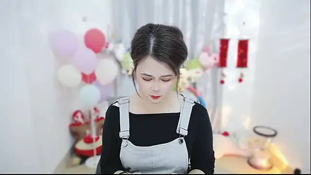 Fan ting online show from 02-26-26, 02:55