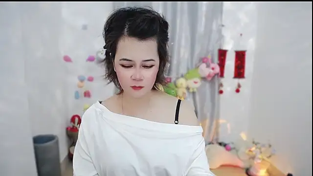 Fan ting online show from 05-16-26, 06:01