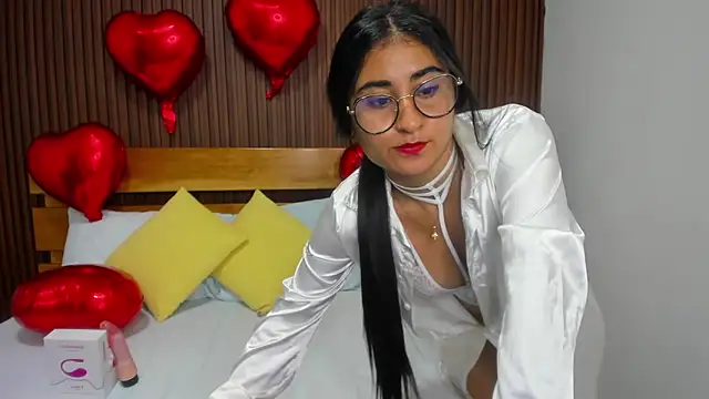 evelin leroy online show from 02-14-25, 03:05