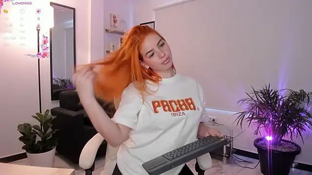 Niicoleta online show from 10-02-25, 07:39