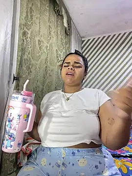 Evabigass online show from 02-26-26, 06:08