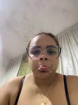 Evabigass online show from 01-06-26, 07:51