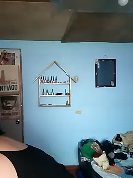 Elvishcassie  online show from 11-30-25, 06:41