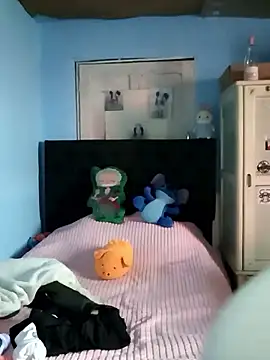 Elvishcassie  online show from 01-08-26, 07:31