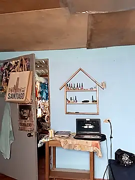 Elvishcassie  online show from 11-27-25, 01:44