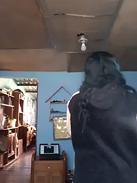 Elvishcassie  online show from 03-26-26, 01:42