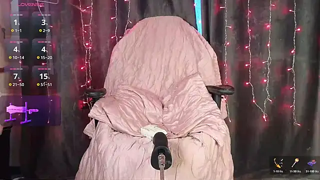 Snapshot of s1lent__v0iD chatting on 02-19-26, 11:07 s1lent v0iD online show from 02-19-26, 11:07