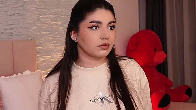 RachelSwaan online show from 03-17-25, 03:47