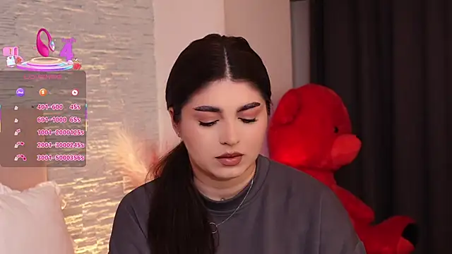 RachelSwaan online show from 03-18-25, 05:02