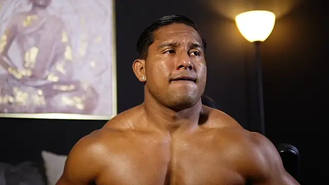 CallumMuscle online show from 12-15-25, 04:40