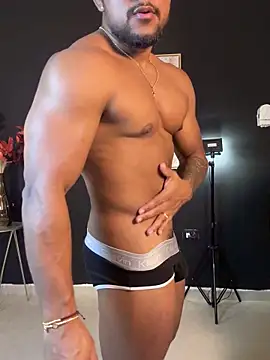 CallumMuscle online show from 09-18-25, 02:25