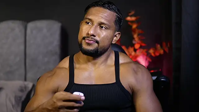 CallumMuscle online show from 11-07-25, 03:16