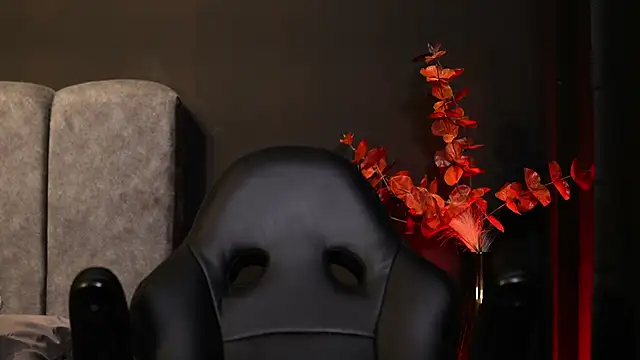 CallumMuscle online show from 11-14-25, 12:47