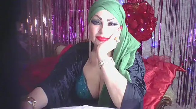 Izabella gold online show from 03-15-25, 08:37