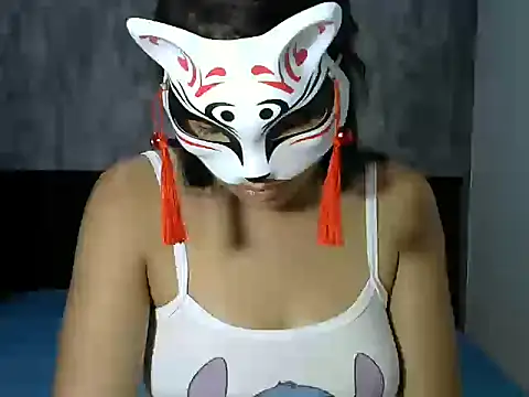 Snapshot of afada123A chatting on 10-10-25, 04:30 afada123A online show from 10-10-25, 04:30