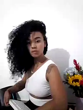 evafoxs online show from 01-26-25, 03:06