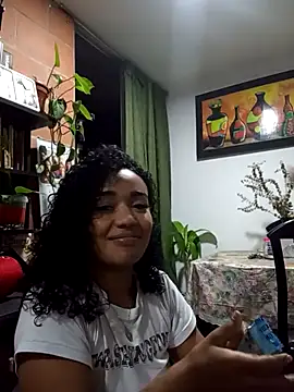 Snapshot of evafoxs chatting on 02-04-26, 11:55 evafoxs online show from 02-04-26, 11:55