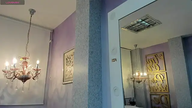 Snapshot of ChanneyPrincess chatting on 09-11-25, 02:44 ChanneyPrincess online show from 09-11-25, 02:44