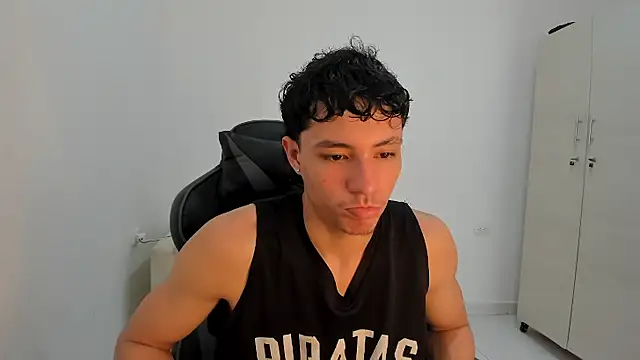 enzo sloran online show from 04-04-26, 01:28