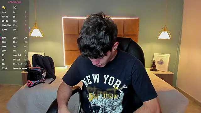 AlejooTwink online show from 10-01-25, 02:17