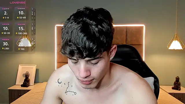 AlejooTwink online show from 05-20-26, 07:05