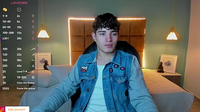 AlejooTwink online show from 09-22-25, 08:37