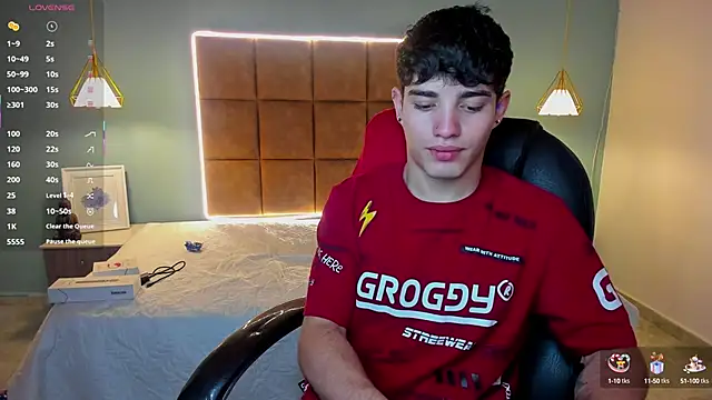 AlejooTwink online show from 09-26-25, 04:30