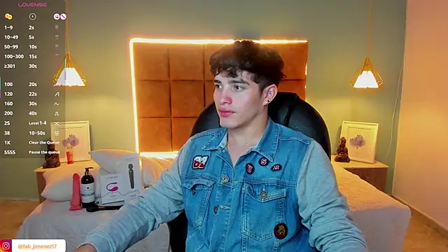 AlejooTwink online show from 09-23-25, 08:43