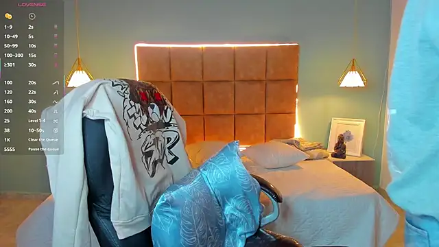 AlejooTwink online show from 10-12-25, 01:51