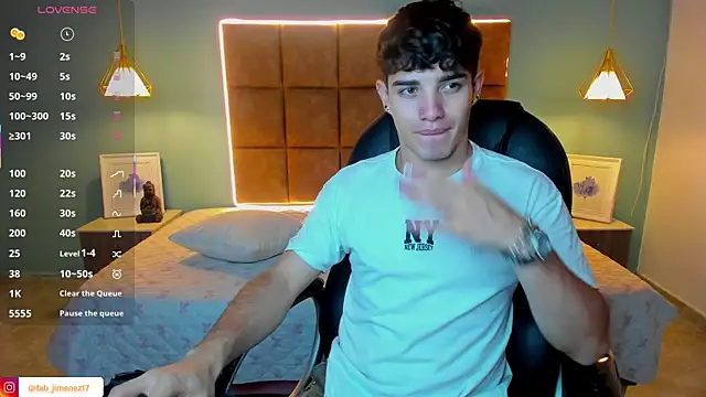 AlejooTwink online show from 09-19-25, 08:24