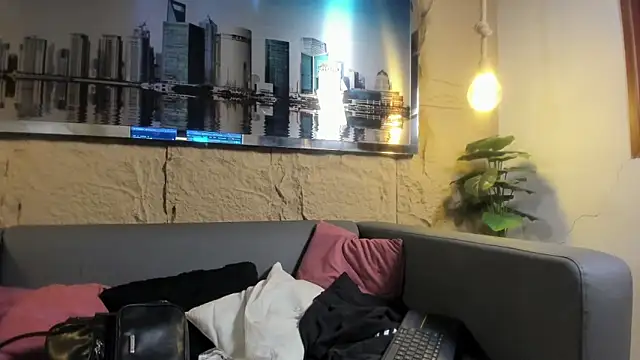 Layla 707 online show from 02-17-26, 09:01