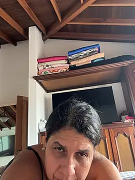 siri duque online show from 05-13-26, 05:42