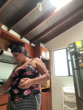 siri duque online show from 04-04-26, 05:19