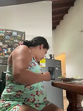 Snapshot of siri_duque chatting on 07-19-26, 03:31 siri duque online show from 07-19-26, 03:31
