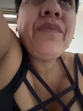 siri duque online show from 02-02-26, 04:06