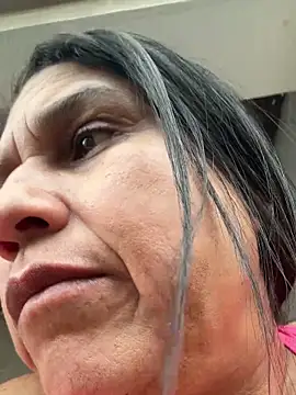 siri duque online show from 04-18-26, 07:51