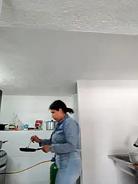 siri duque online show from 03-10-25, 04:14