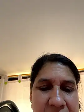 siri duque online show from 11-03-25, 03:37