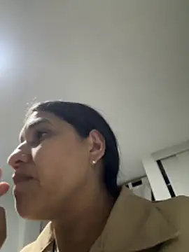 siri duque online show from 03-06-26, 12:05