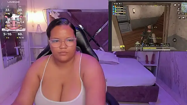 MhiaRey online show from 11-20-25, 01:23