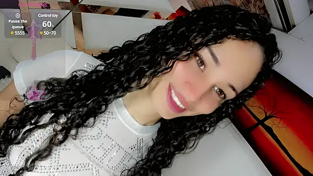Snapshot of barbiedolls_x chatting on 02-25-25, 06:25 barbiedolls x online show from 02-25-25, 06:25