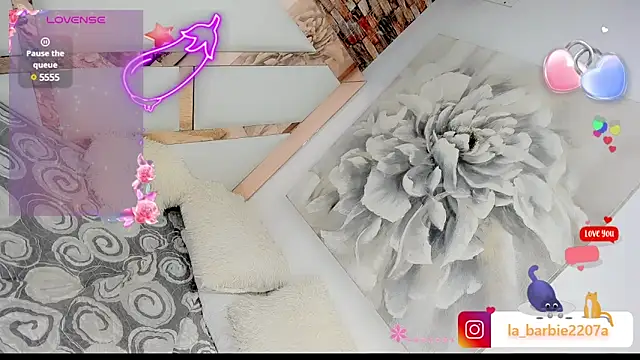 Snapshot of barbiedolls_x chatting on 03-10-25, 11:38 barbiedolls x online show from 03-10-25, 11:38