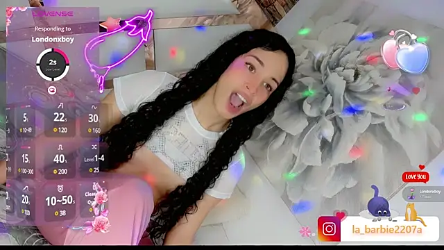 Snapshot of barbiedolls_x chatting on 03-10-25, 12:07 barbiedolls x online show from 03-10-25, 12:07