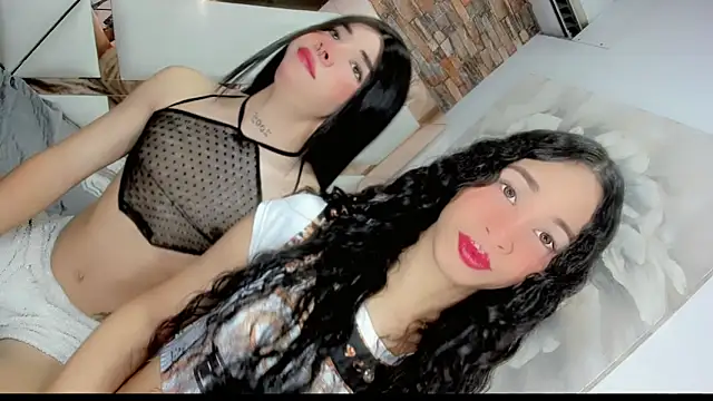 Snapshot of barbiedolls_x chatting on 03-15-25, 07:20 barbiedolls x online show from 03-15-25, 07:20