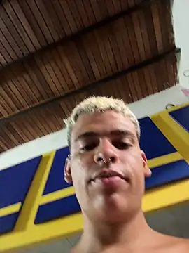 Leo bunny hot online show from 01-15-26, 06:00